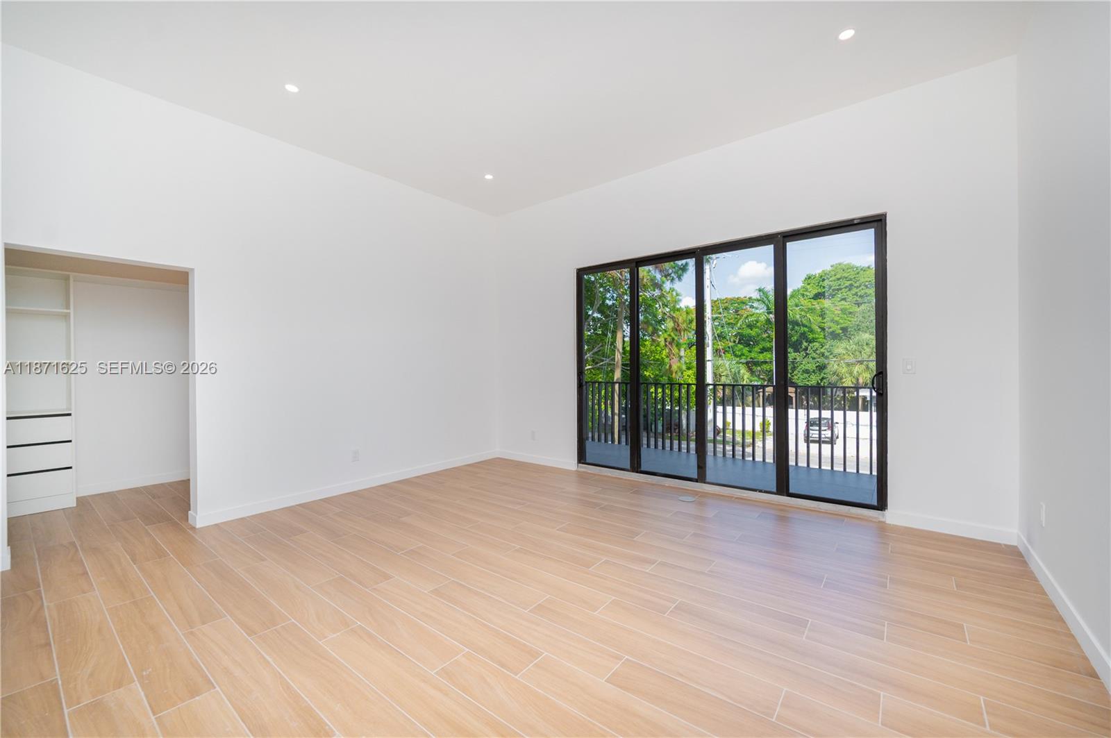 Shady Banks - Residential