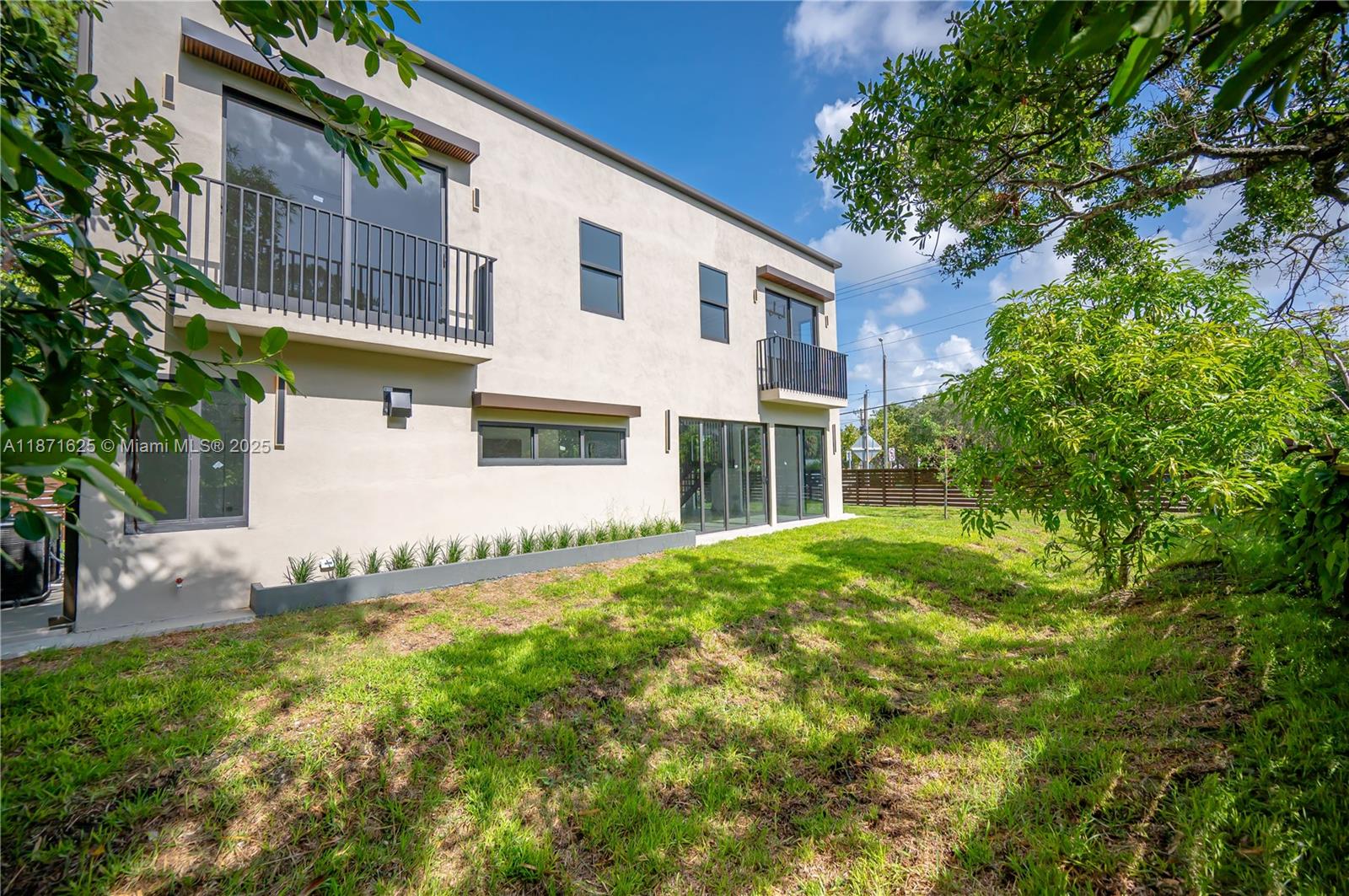 Shady Banks - Residential