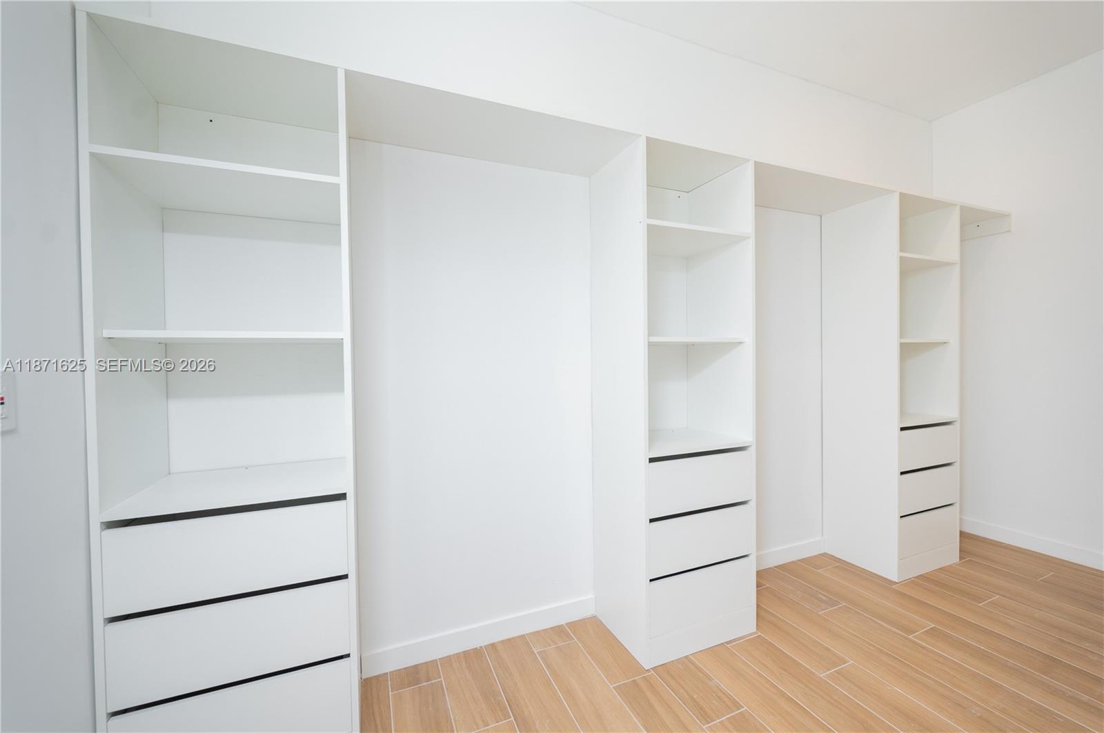 Shady Banks - Residential