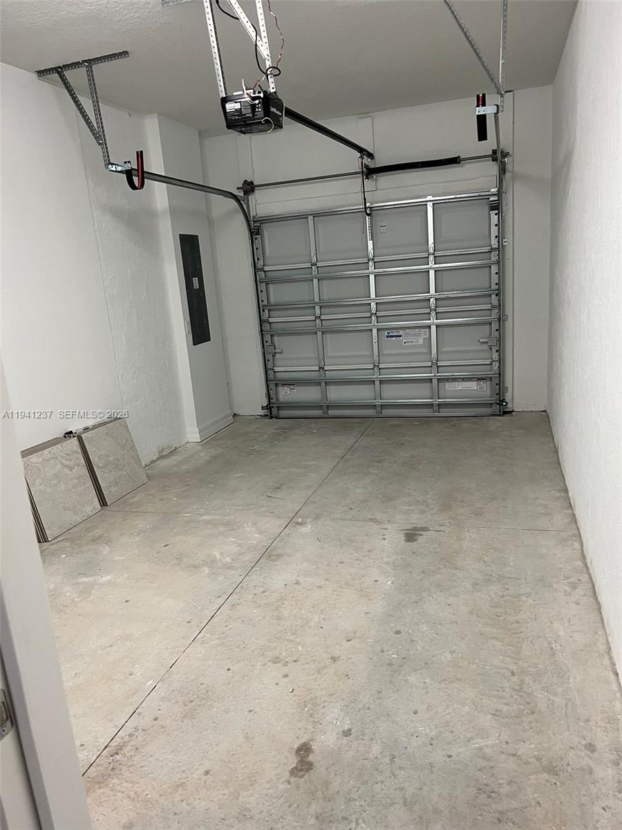 RANCHETTE ROAD TOWNHOMES - Residential Lease
