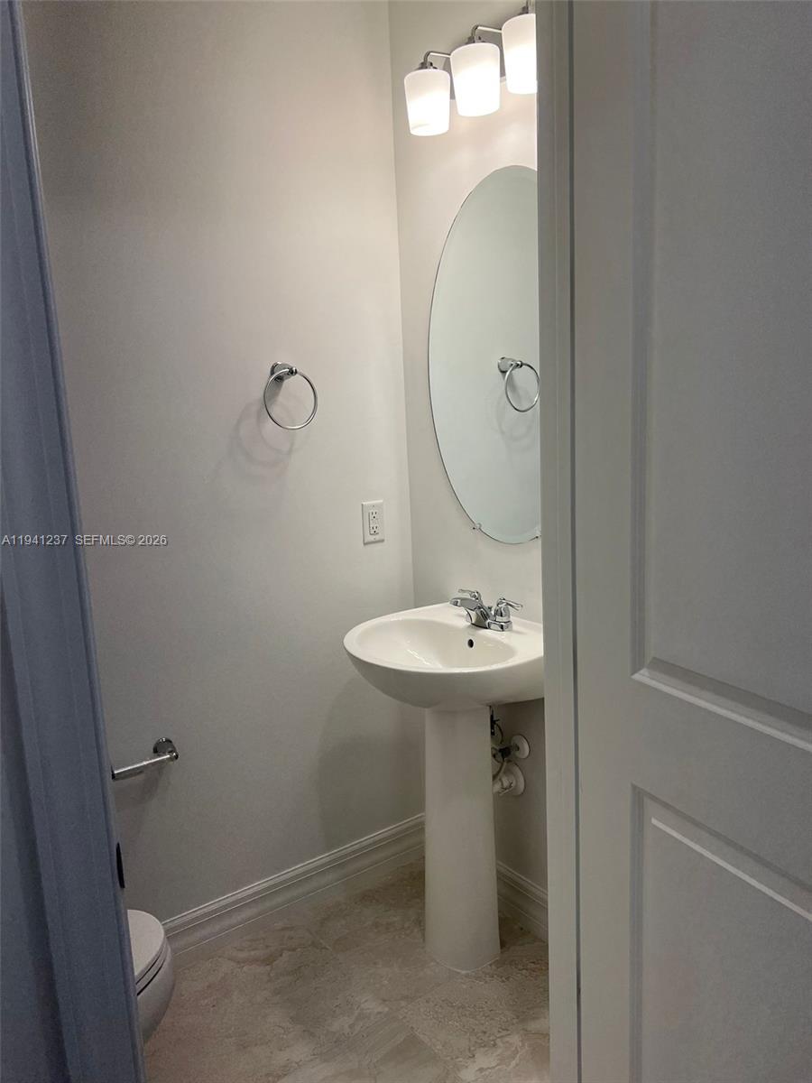 RANCHETTE ROAD TOWNHOMES - Residential Lease