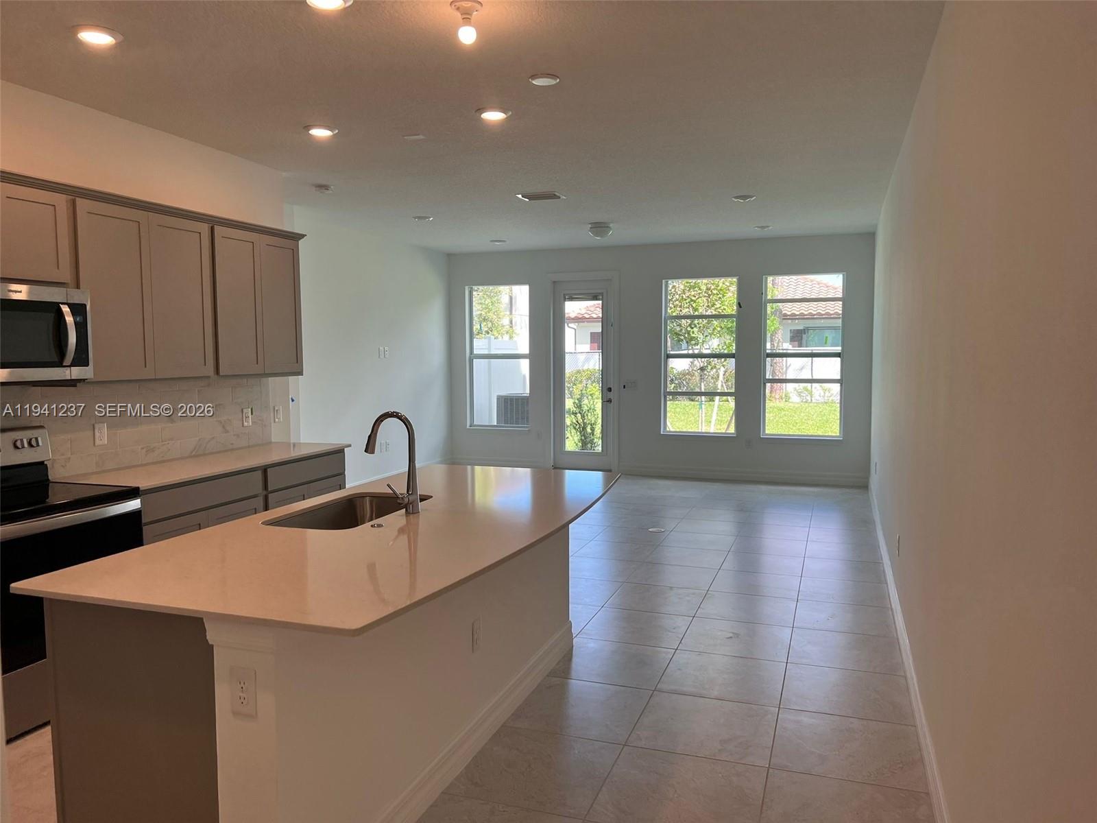 RANCHETTE ROAD TOWNHOMES - Residential Lease