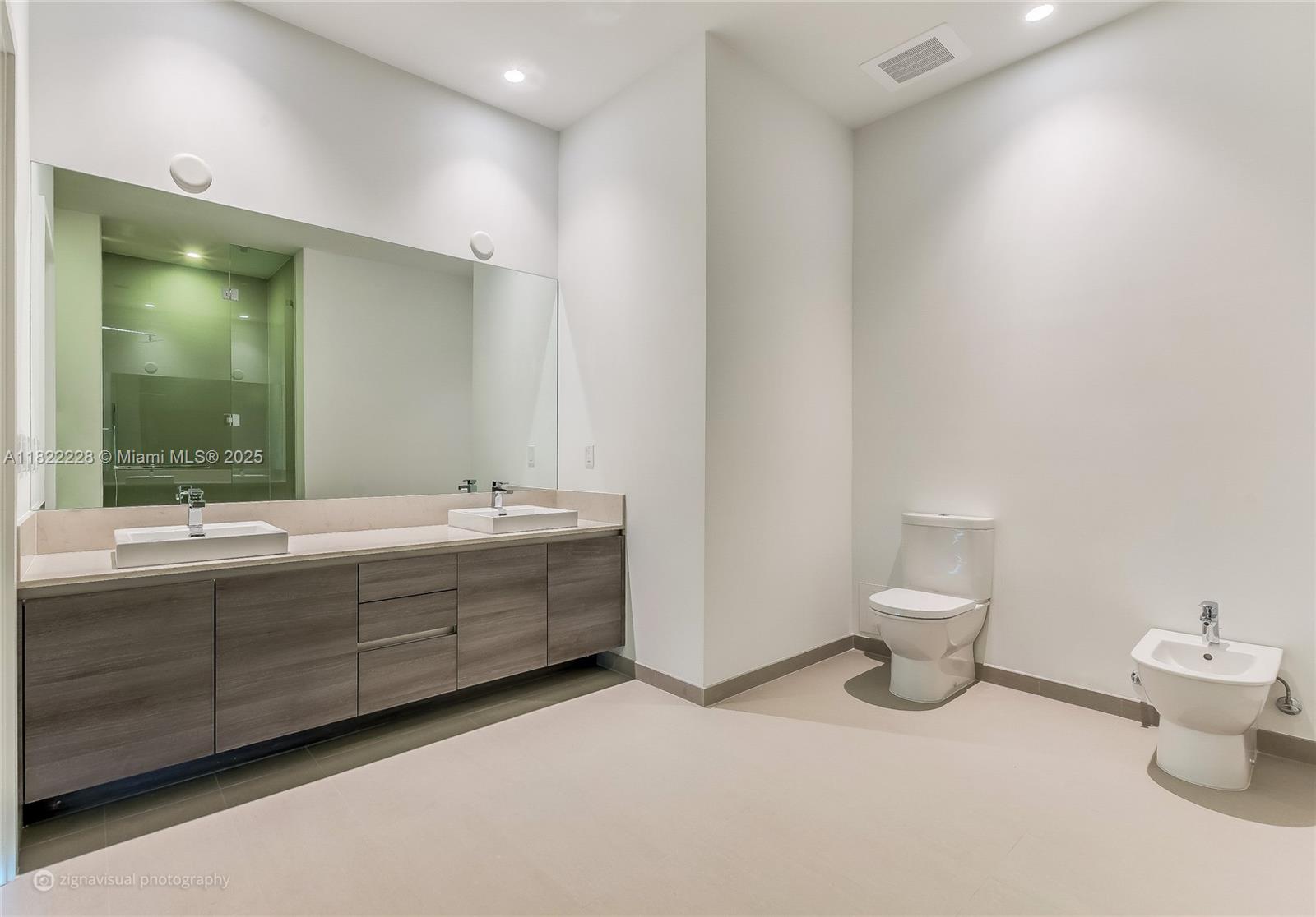 THE BONDO (1080 BRICKELL) - Residential Lease
