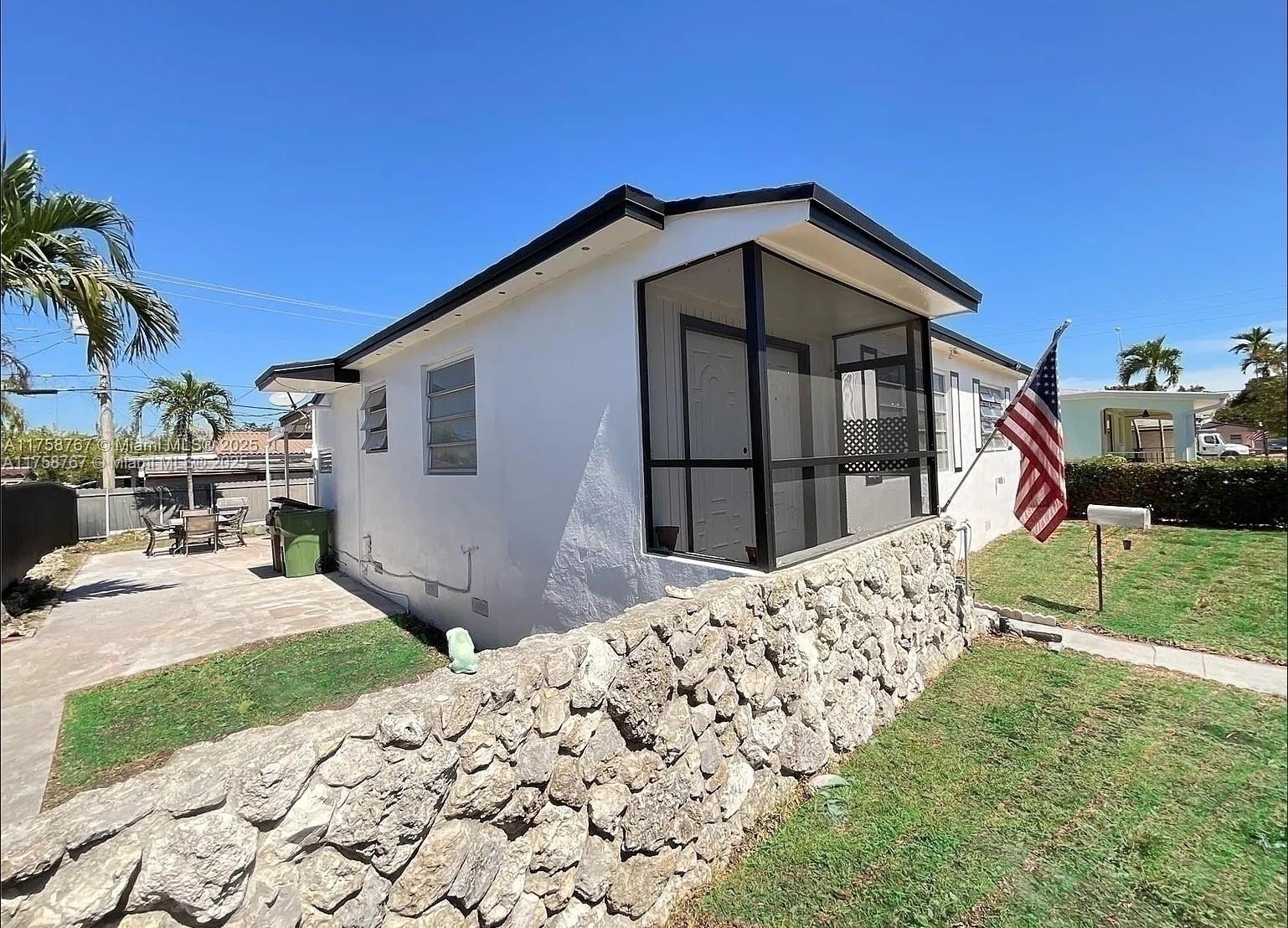 Property for Sale at 31 W 64th St, Hialeah, Miami-Dade County, Florida - Bedrooms: 3 
Bathrooms: 1  - $560,000