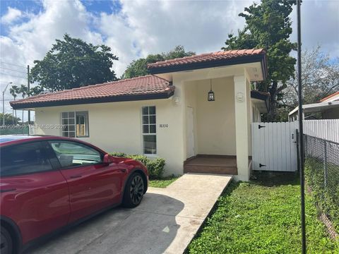 18330 SW 102nd Pl Miami FL 33157