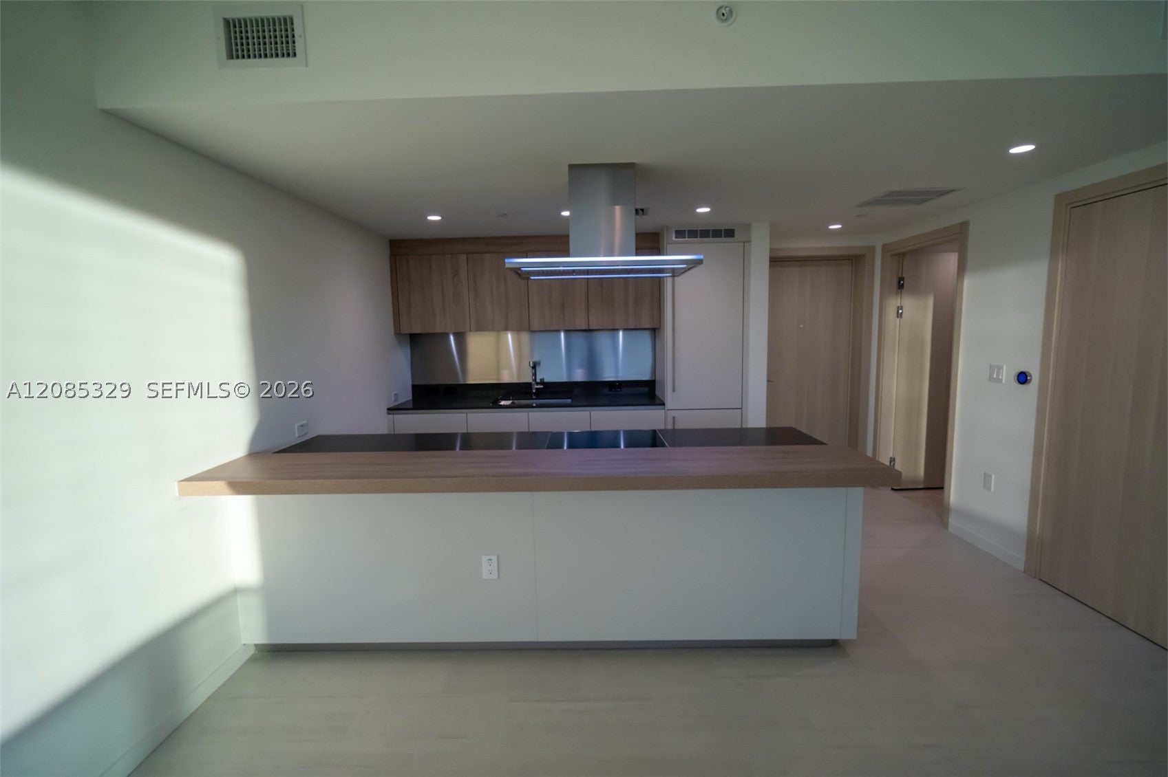 1000 Brickell Plaza 2106