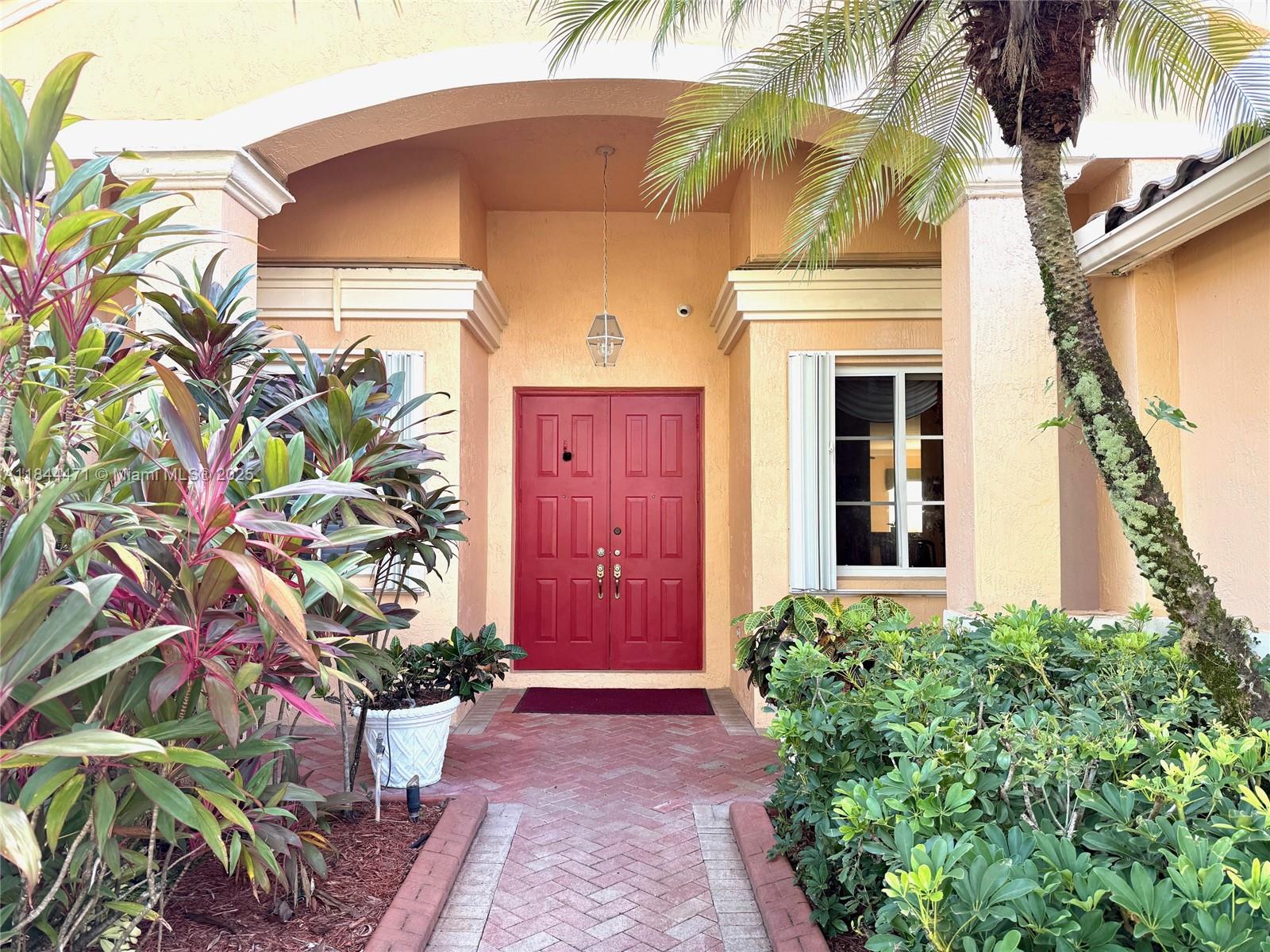 3881 SW 144th Ter