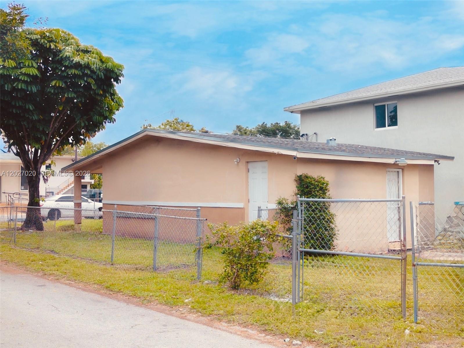 1896 NW 64th St 1896