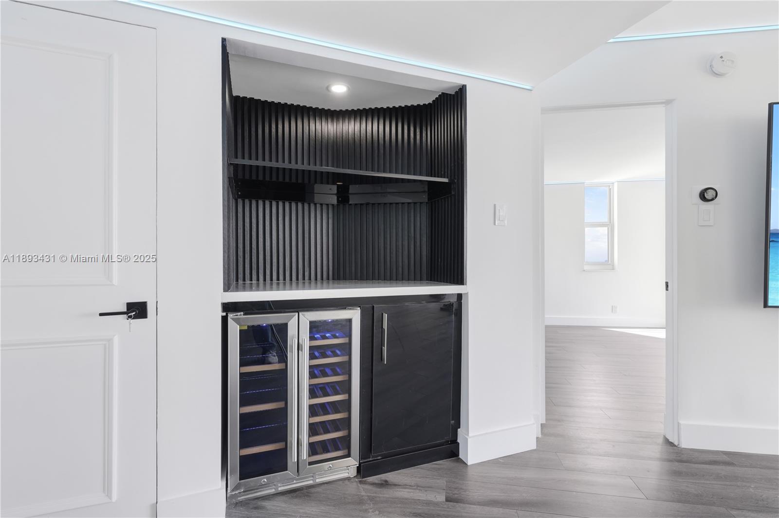 CONNEMARA CONDO - Residential Lease
