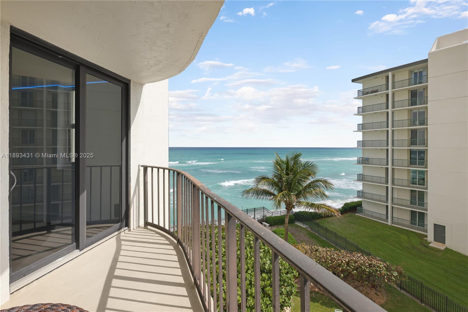 CONNEMARA CONDO - Residential Lease
