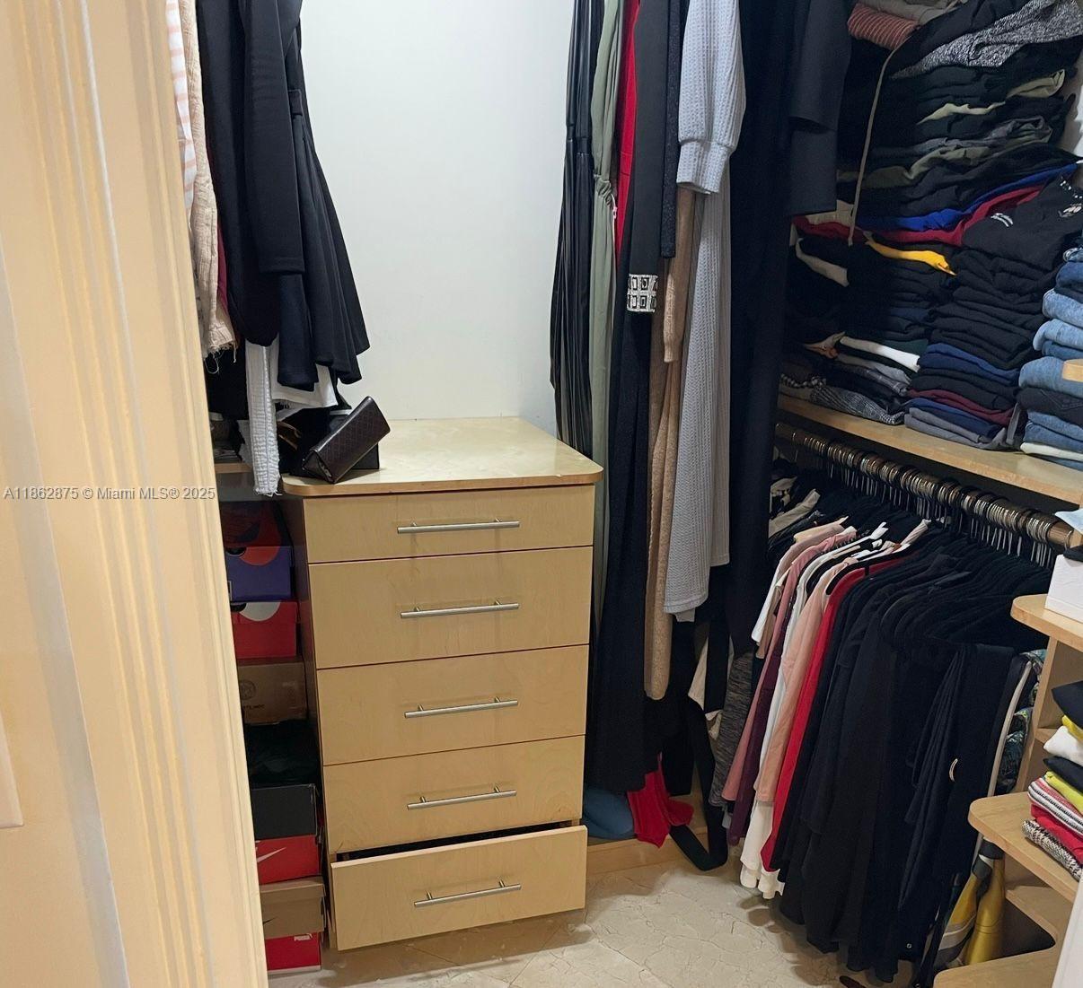 BEACH CLUB THREE CONDO - Residential