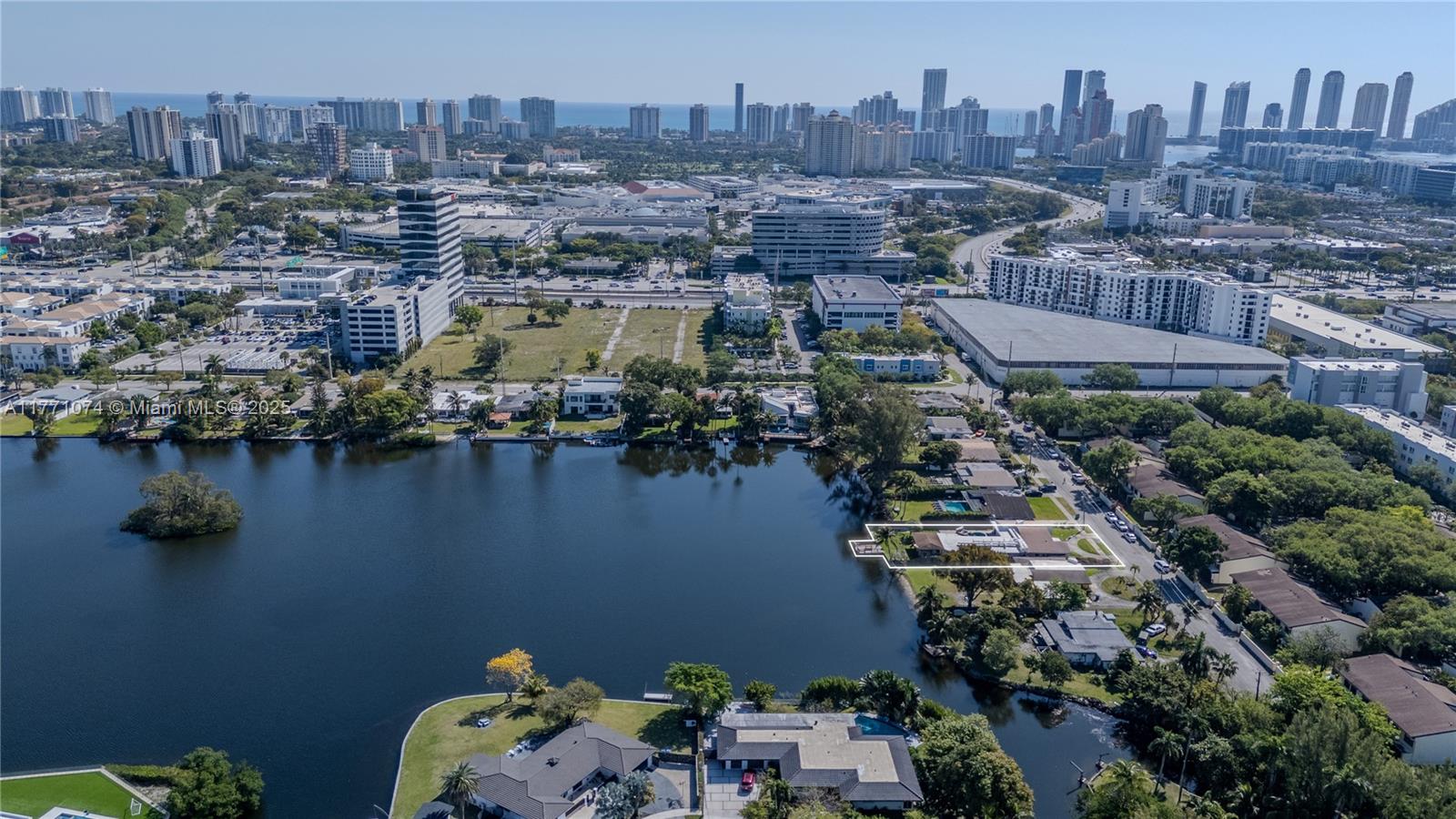 ENCHANTED LAKE - Residential