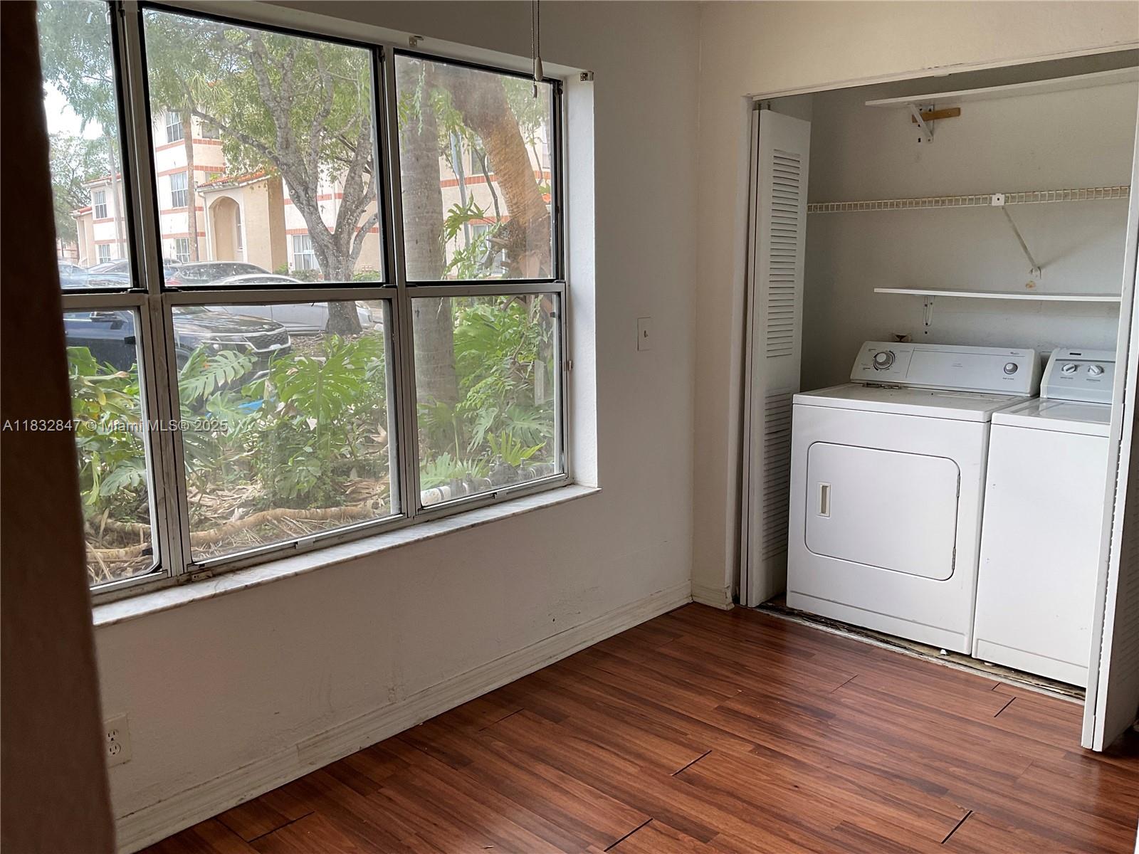 CORAL KEY CONDO - Residential Lease