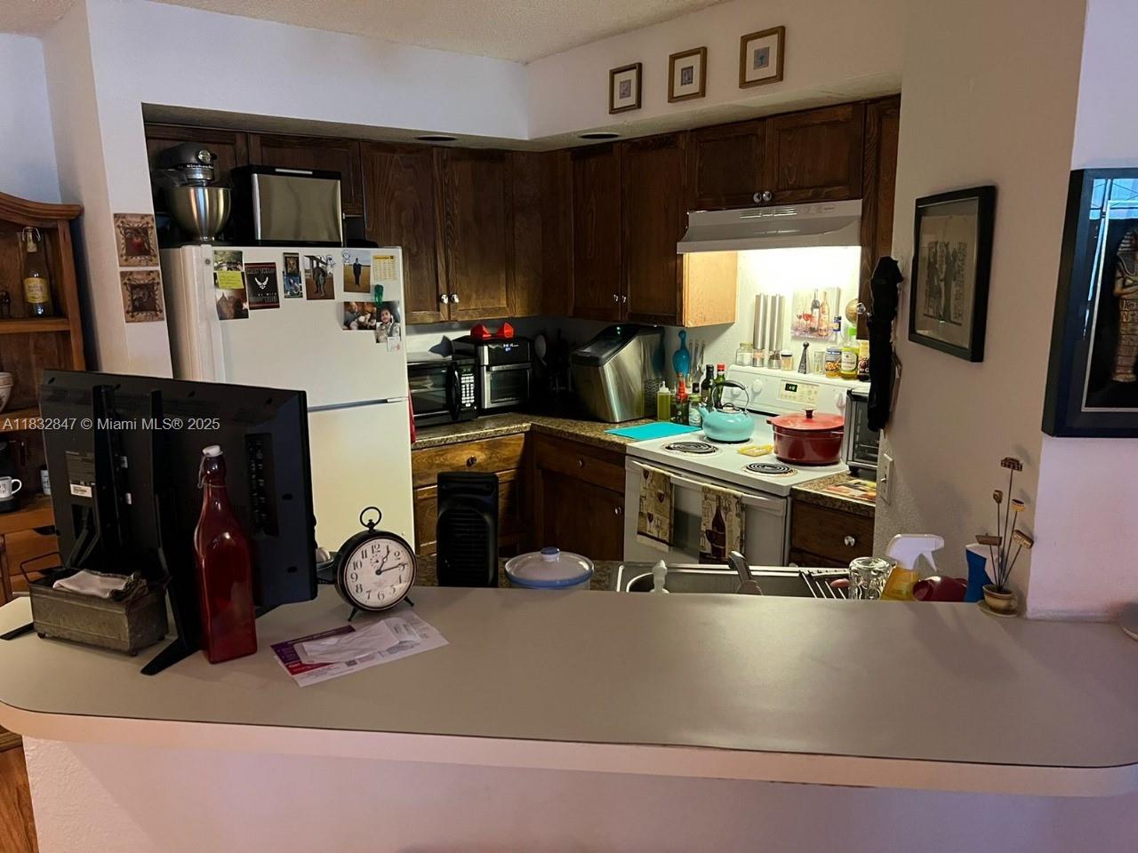3320 N Pinewalk Dr N 1715