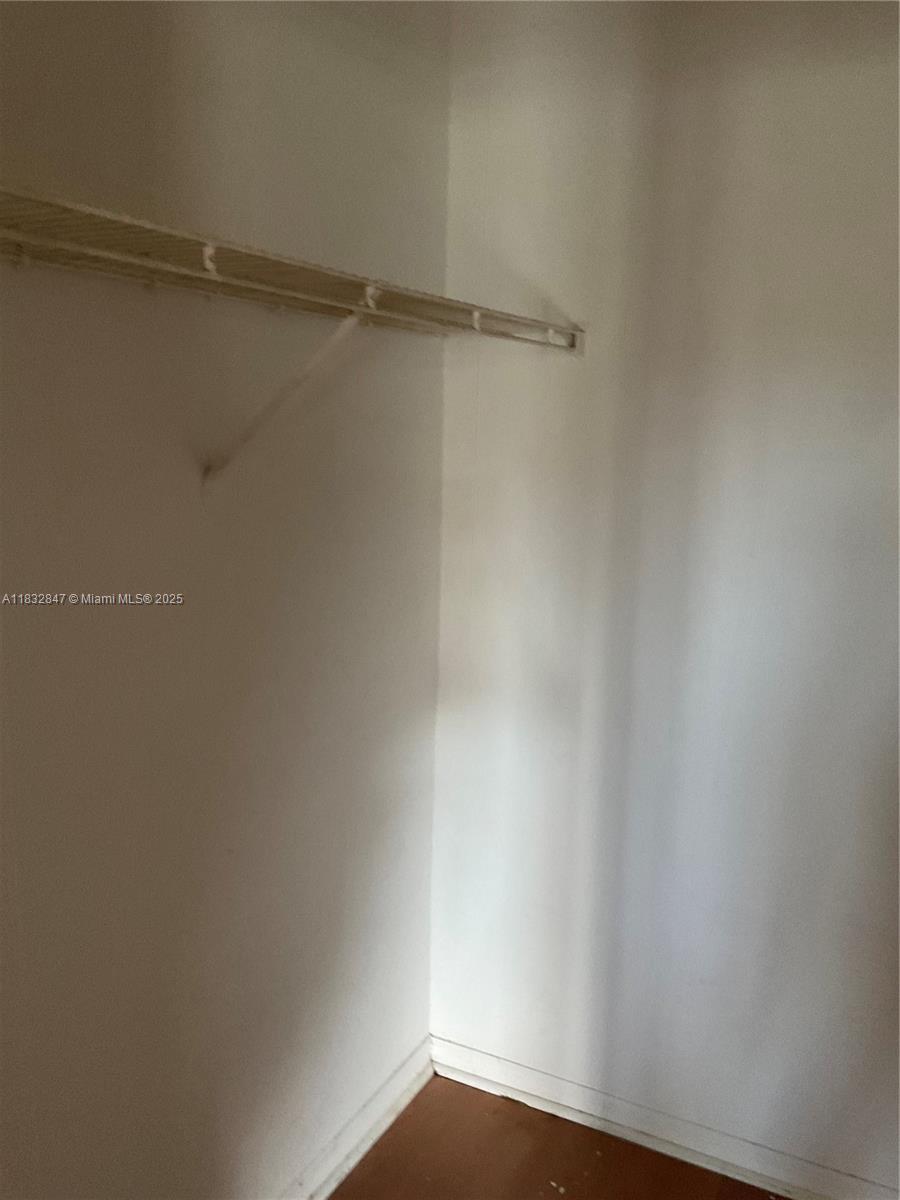 CORAL KEY CONDO - Residential Lease