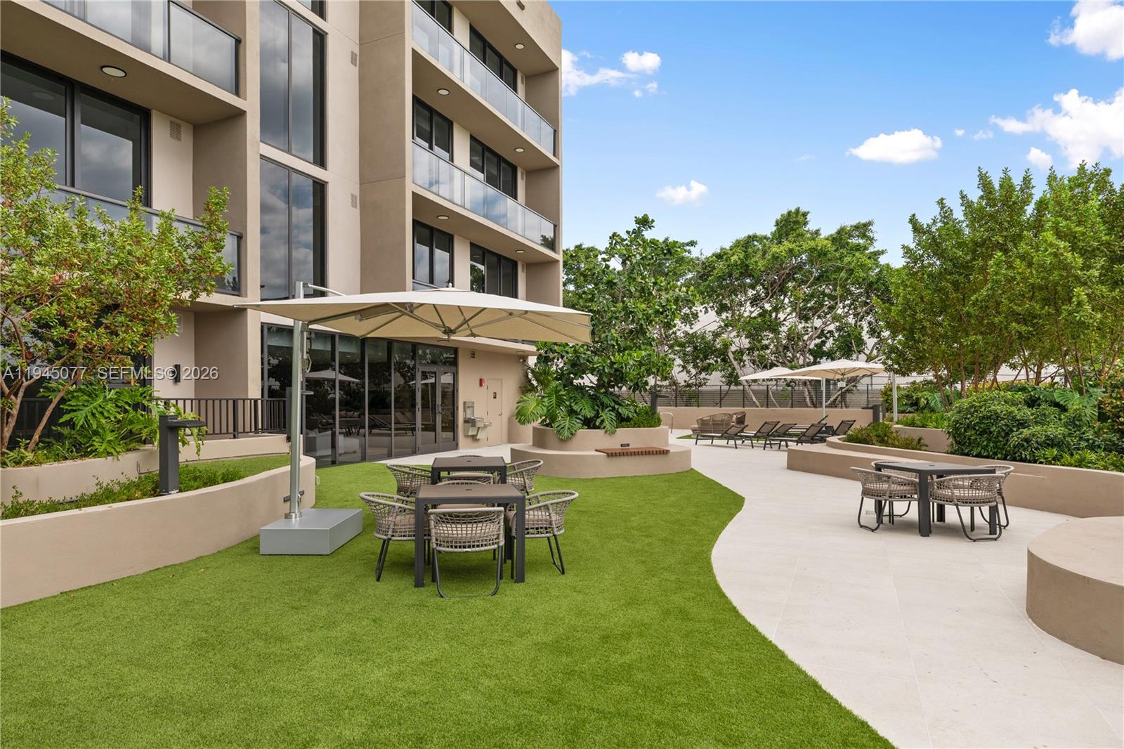 Arbor Coconut Grove - Residential