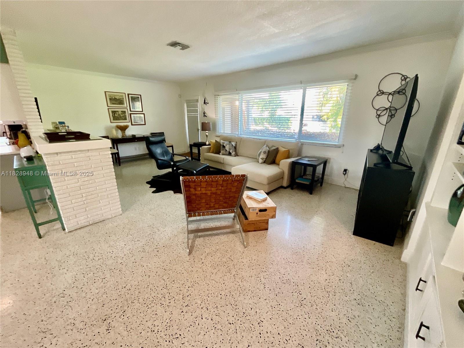 BROWARD HEIGHTS - Residential Lease