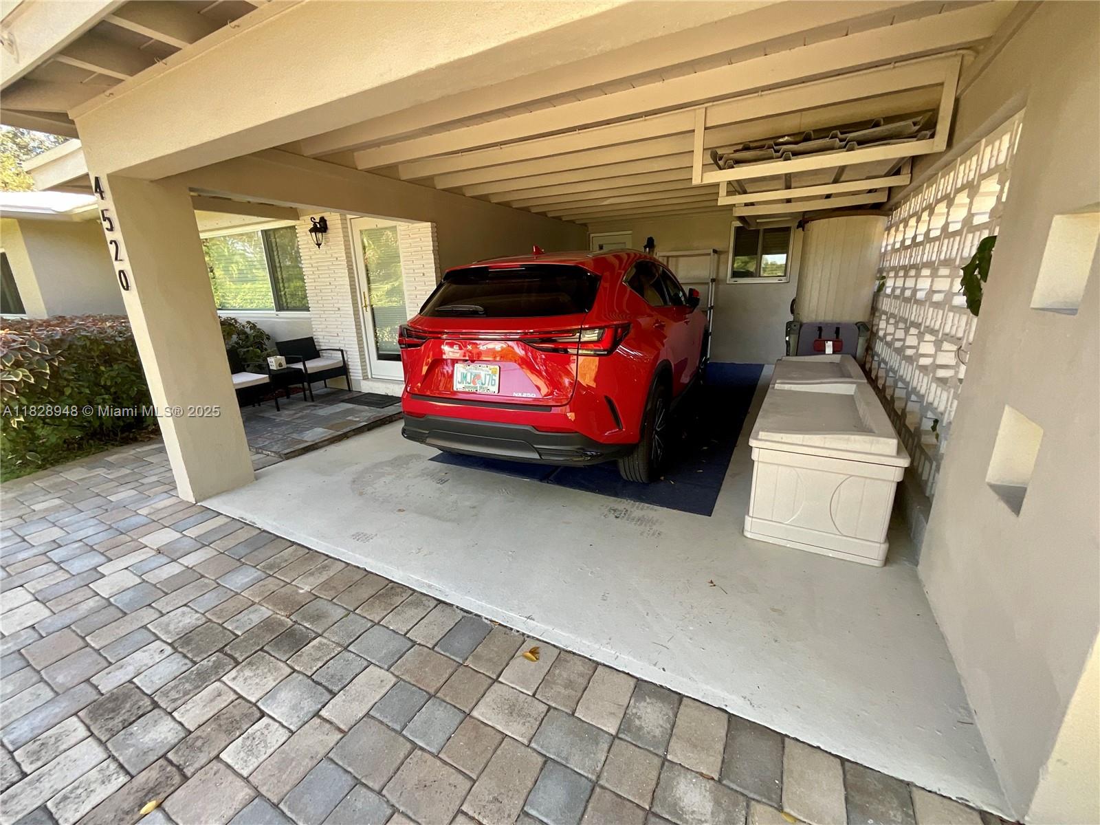 BROWARD HEIGHTS - Residential Lease