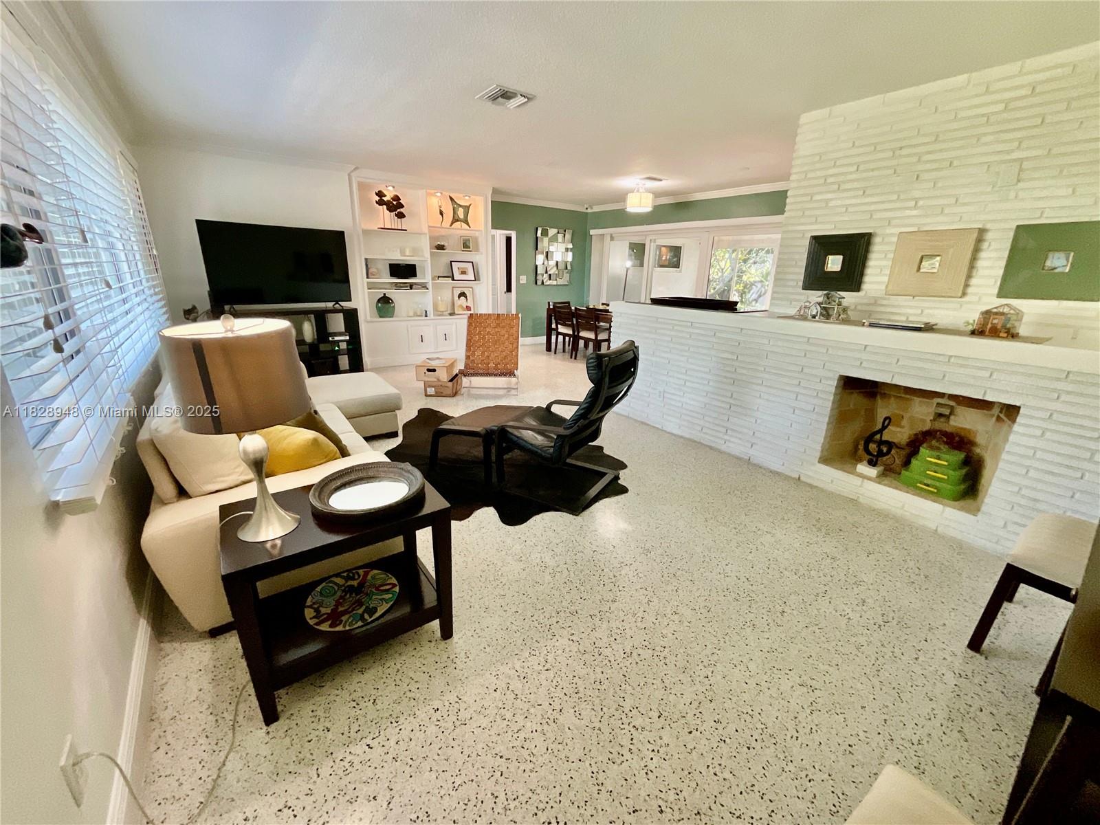 BROWARD HEIGHTS - Residential Lease