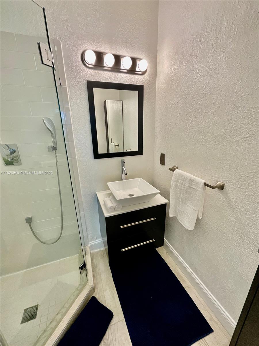 BROWARD HEIGHTS - Residential Lease