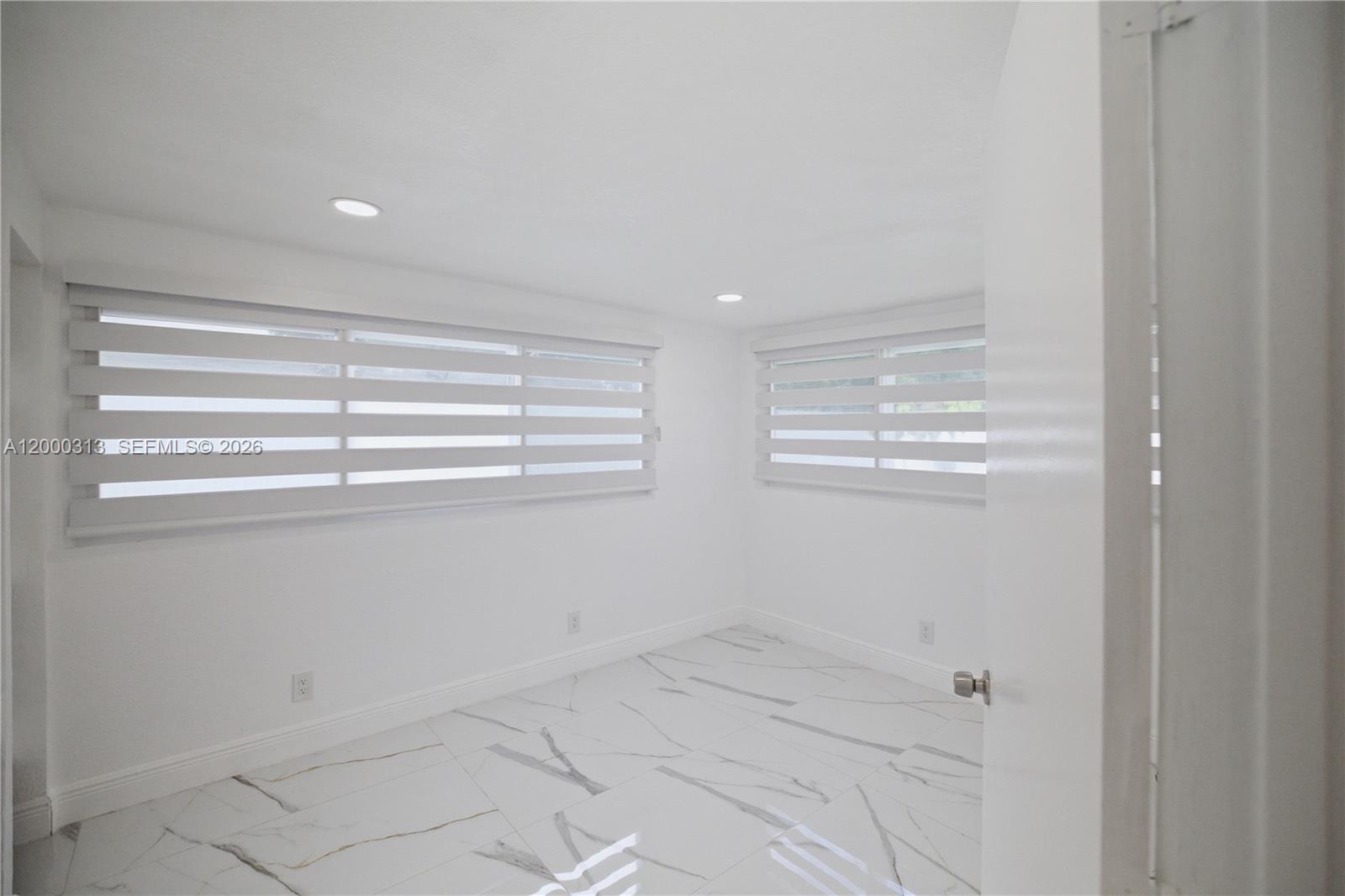 MIRAMAR SEC 4 - Residential