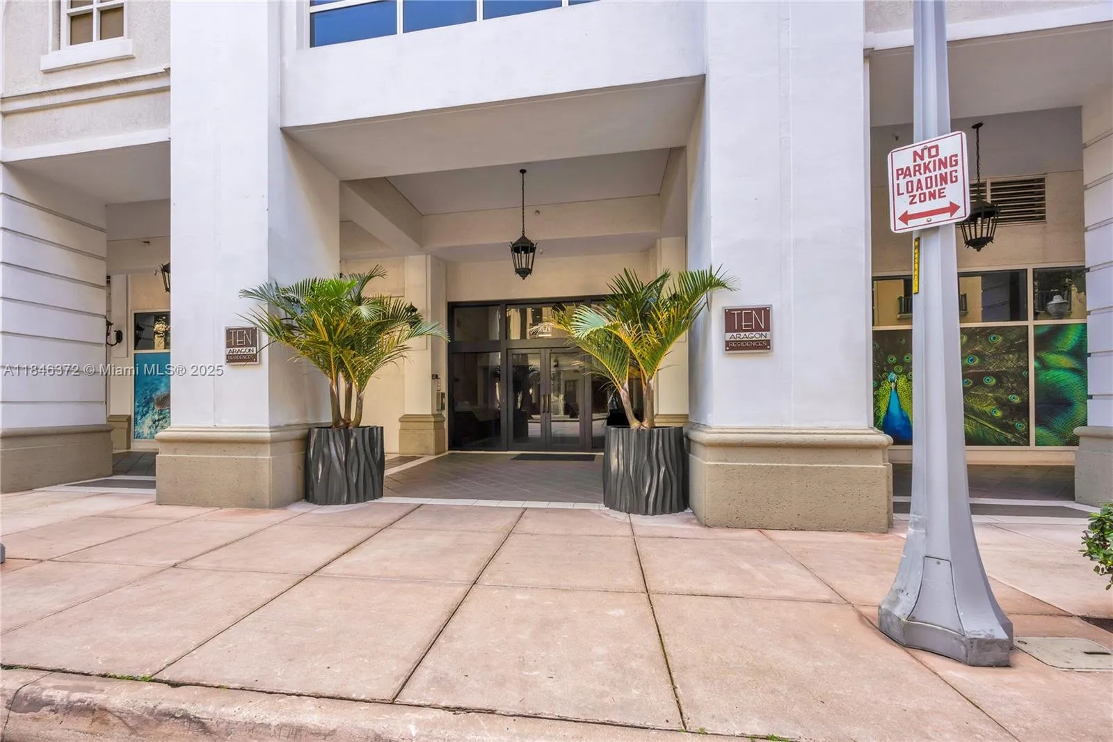 Coral Gables, Florida 33134, United States, 2 Bedrooms Bedrooms, ,2 BathroomsBathrooms,Residential,Active,178213