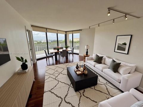 Photo of 1000 Quayside Ter #1009, Miami, FL 33138 (MLS # A11999638)