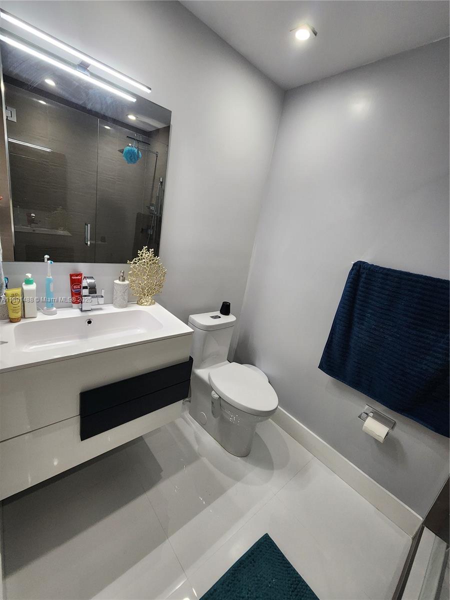 BARCLAY ESTATES 1ST ADDN - Residential