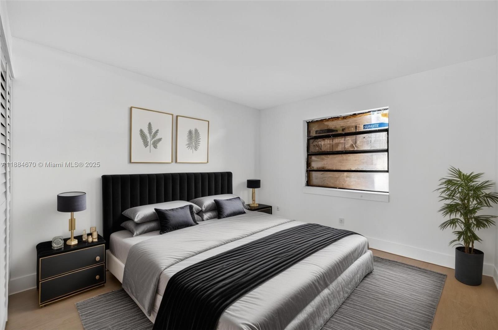 LAKESIDE AT TAMARAC CONDO - Residential