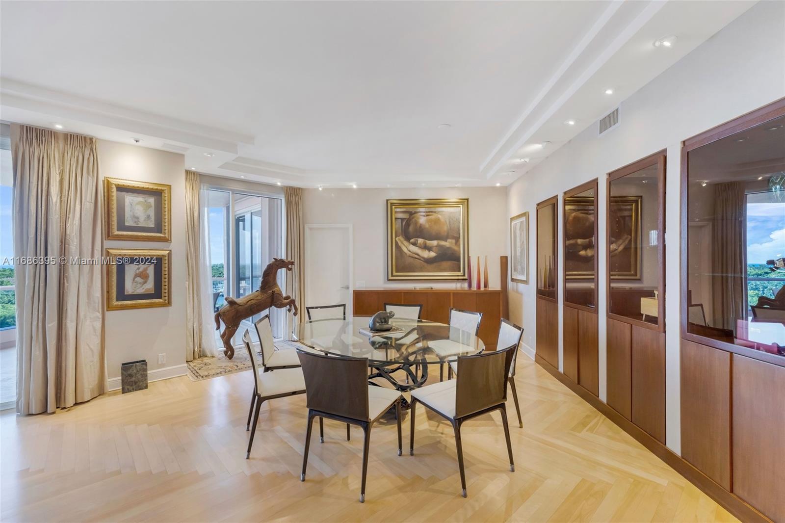 THE GABLES CONDO - Residential