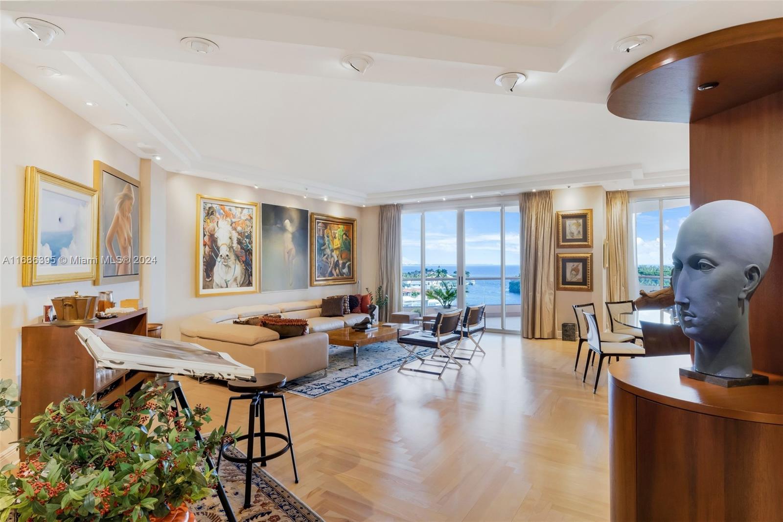 THE GABLES CONDO - Residential