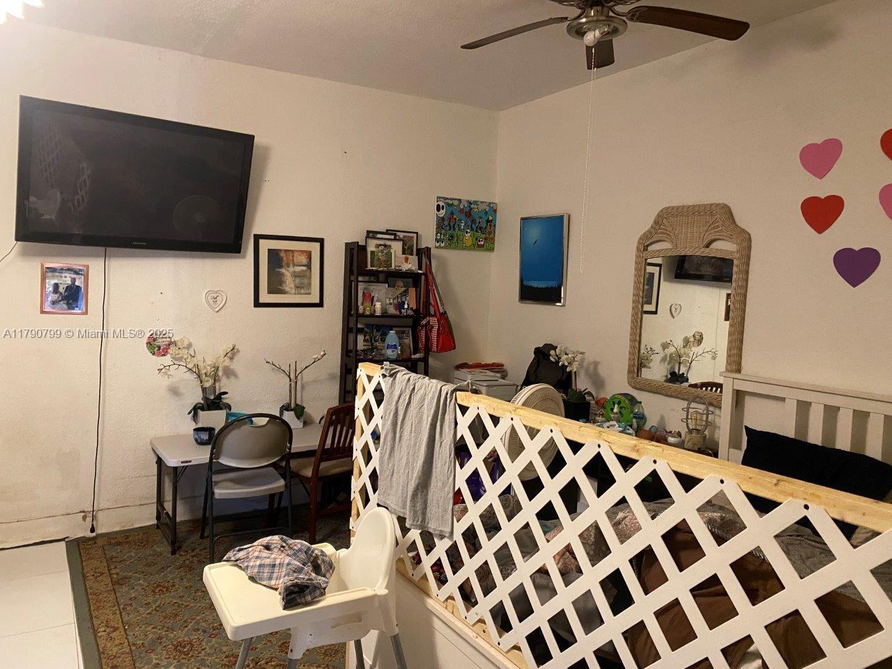 HOLLYWOOD PARK - Residential Income