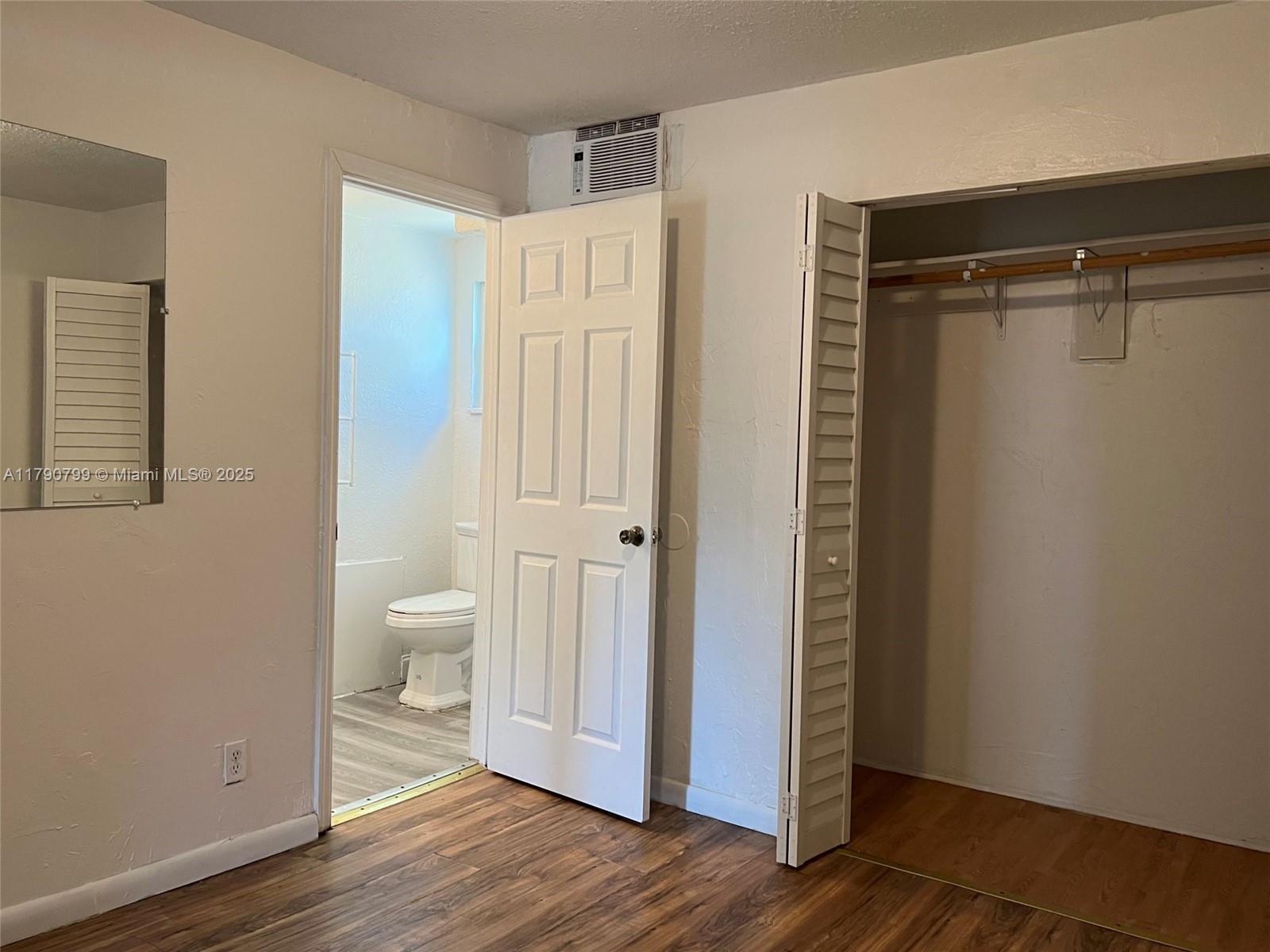 HOLLYWOOD PARK - Residential Income