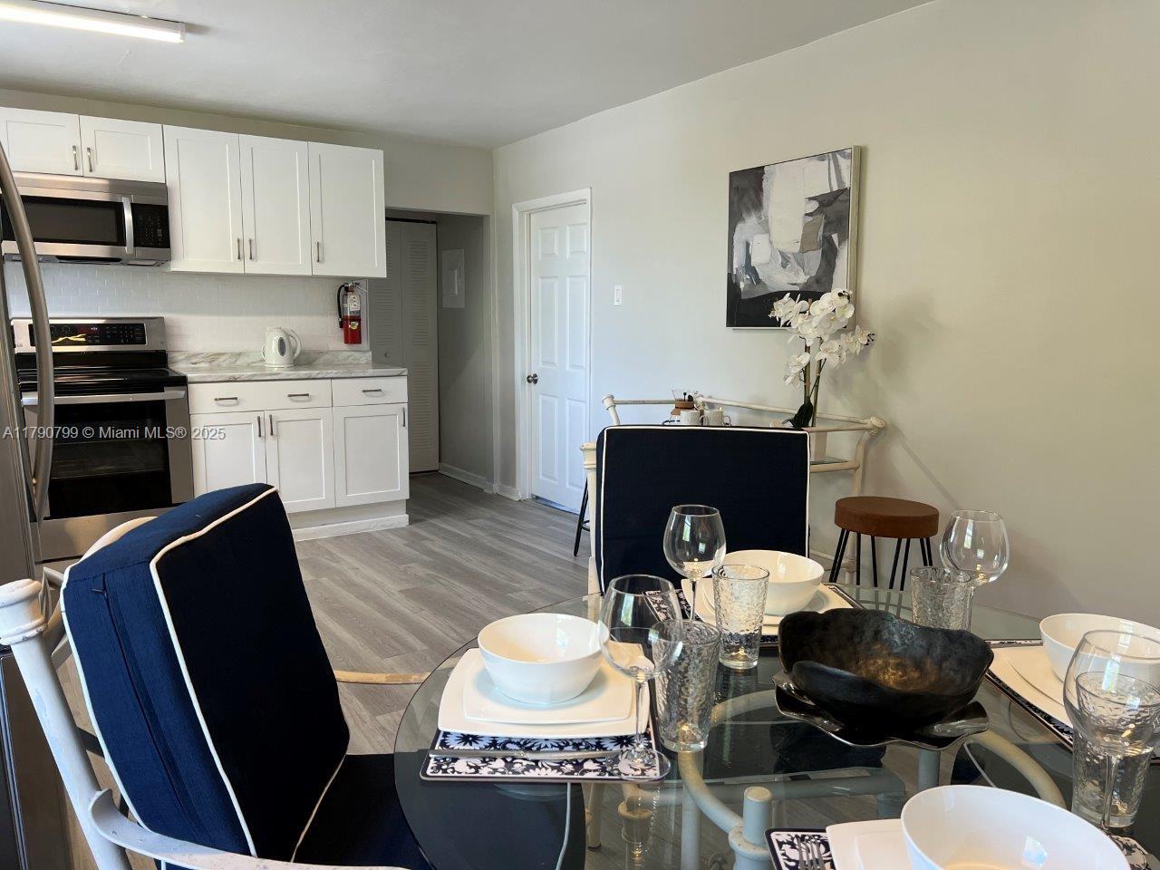 HOLLYWOOD PARK - Residential Income