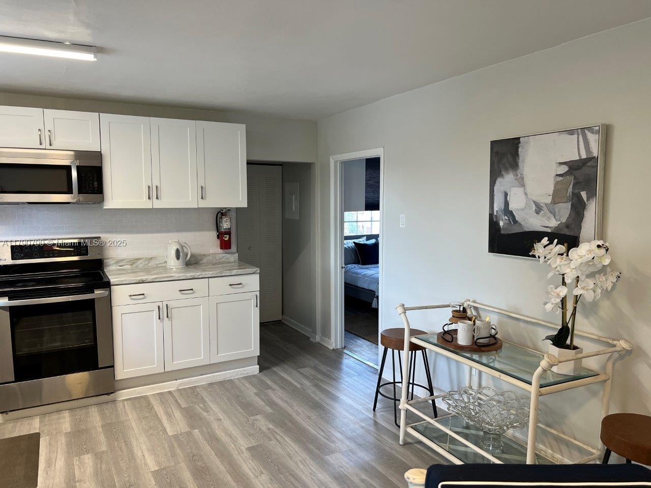 HOLLYWOOD PARK - Residential Income