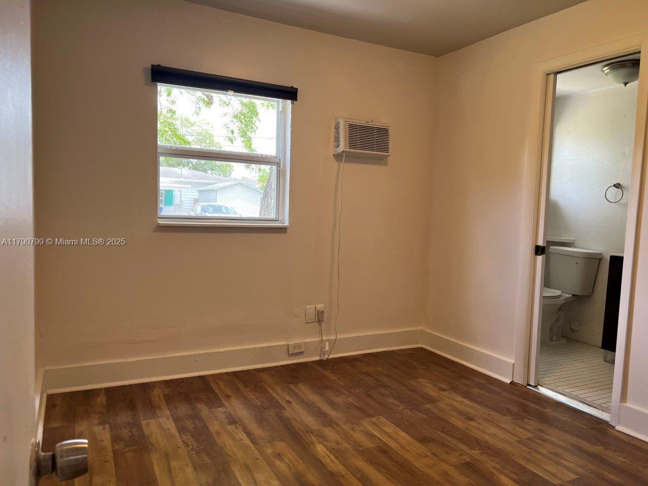 HOLLYWOOD PARK - Residential Income