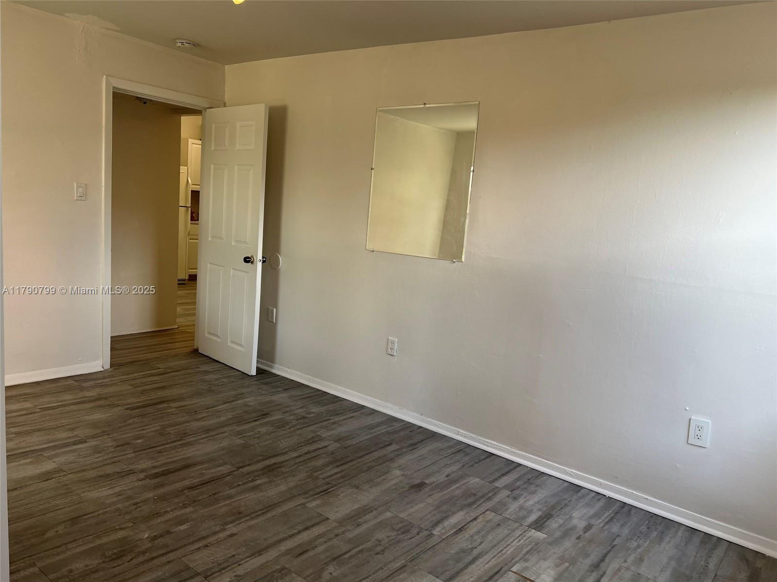 HOLLYWOOD PARK - Residential Income