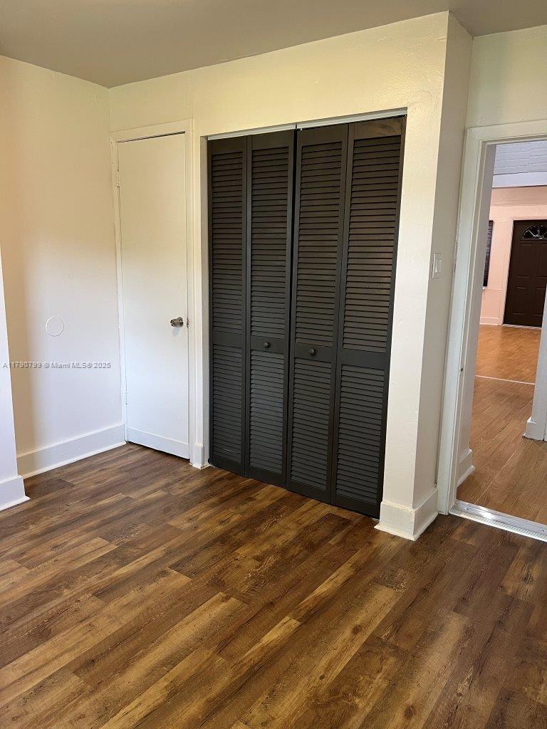 HOLLYWOOD PARK - Residential Income