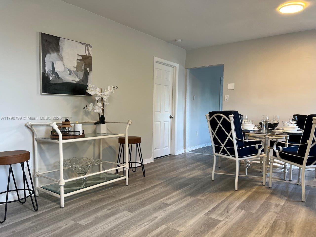 HOLLYWOOD PARK - Residential Income