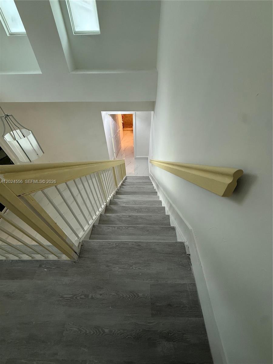 MAHOGANY ISLE HOMES CONDO - Residential Lease