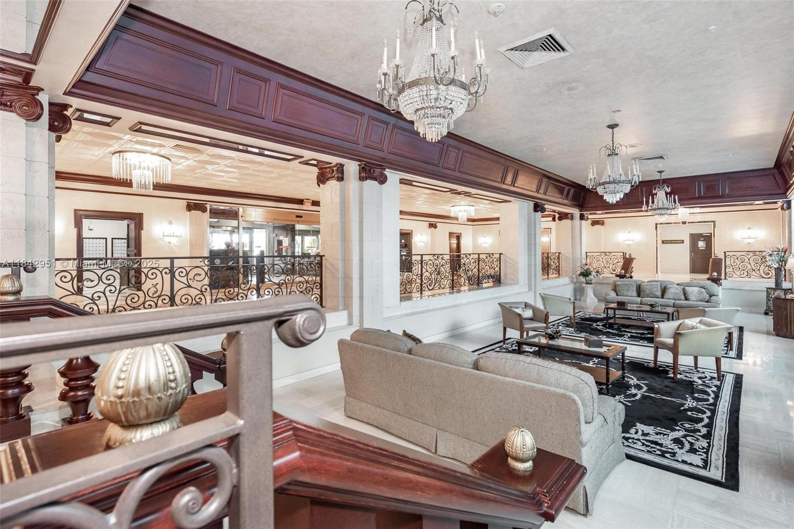 PARKER PLAZA CONDO ESTATE - Residential Lease
