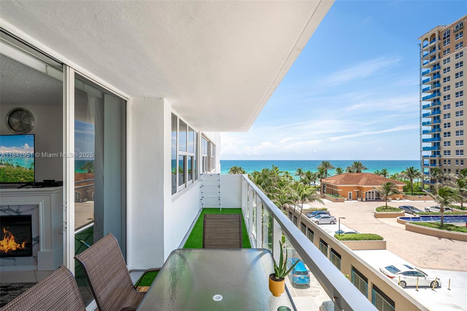 PARKER PLAZA CONDO ESTATE - Residential Lease