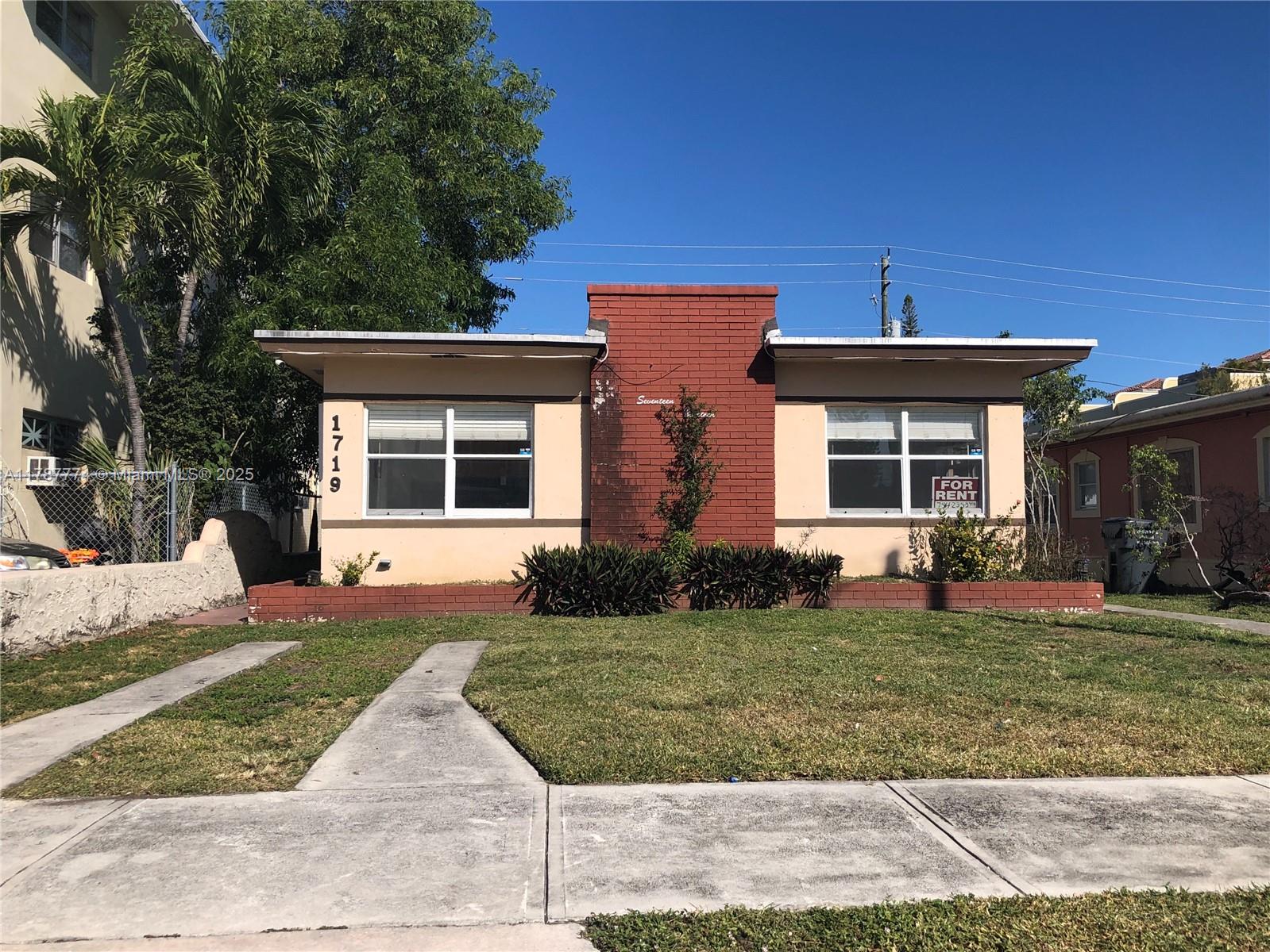 1719 Lincoln St 2B All Utilities Included