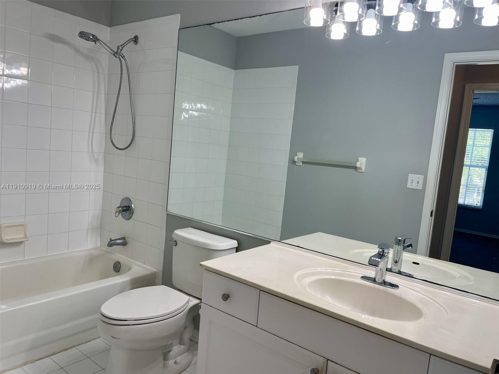 ST ANDREWS GRAND CONDO - Residential Lease