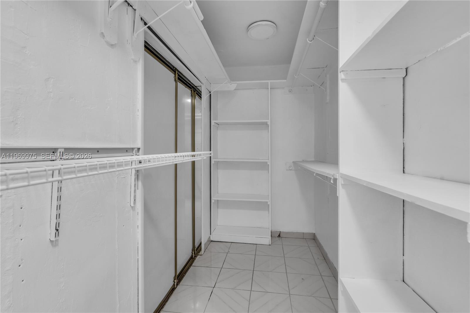 MIRACLE MANOR 1ST ADDN - Residential