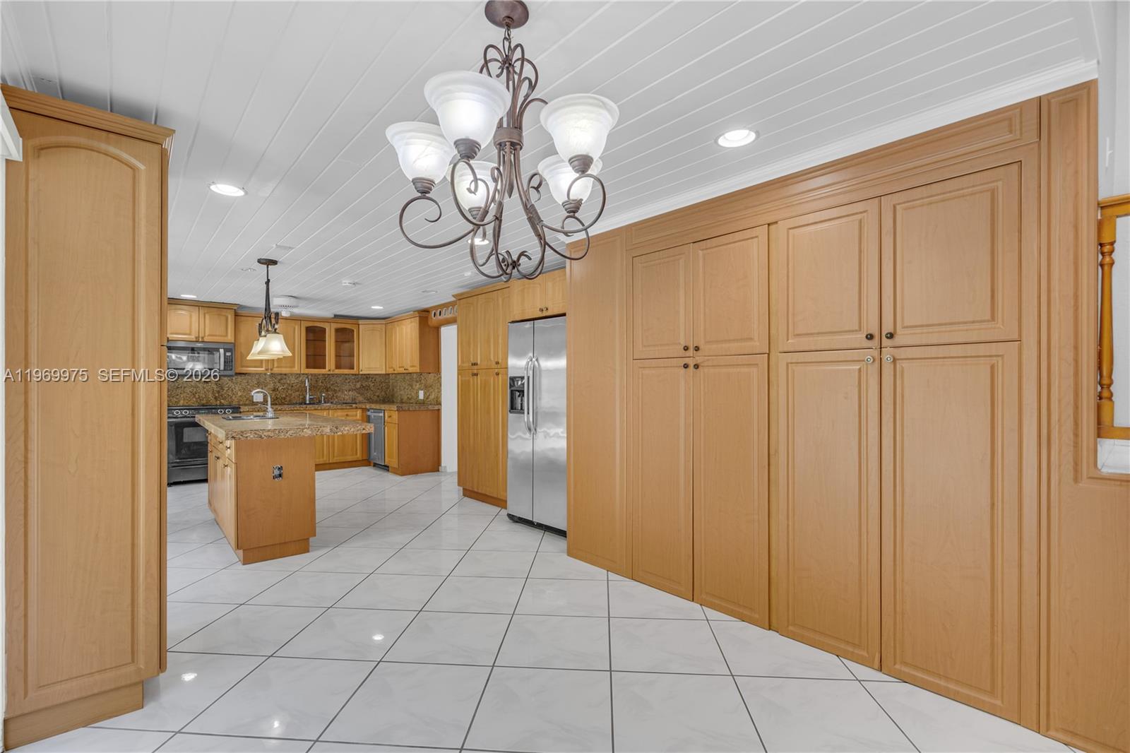 MIRACLE MANOR 1ST ADDN - Residential