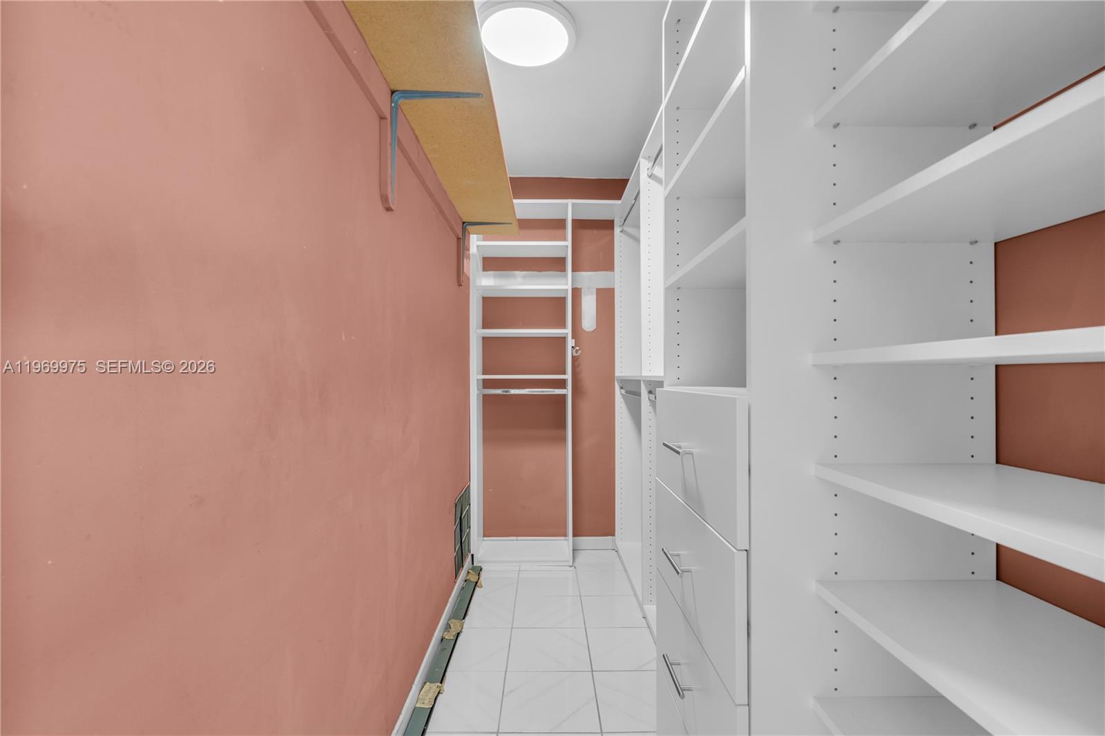 MIRACLE MANOR 1ST ADDN - Residential