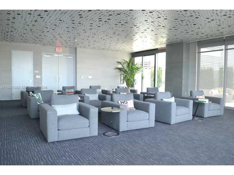 ICON BAY CONDO - Residential Lease