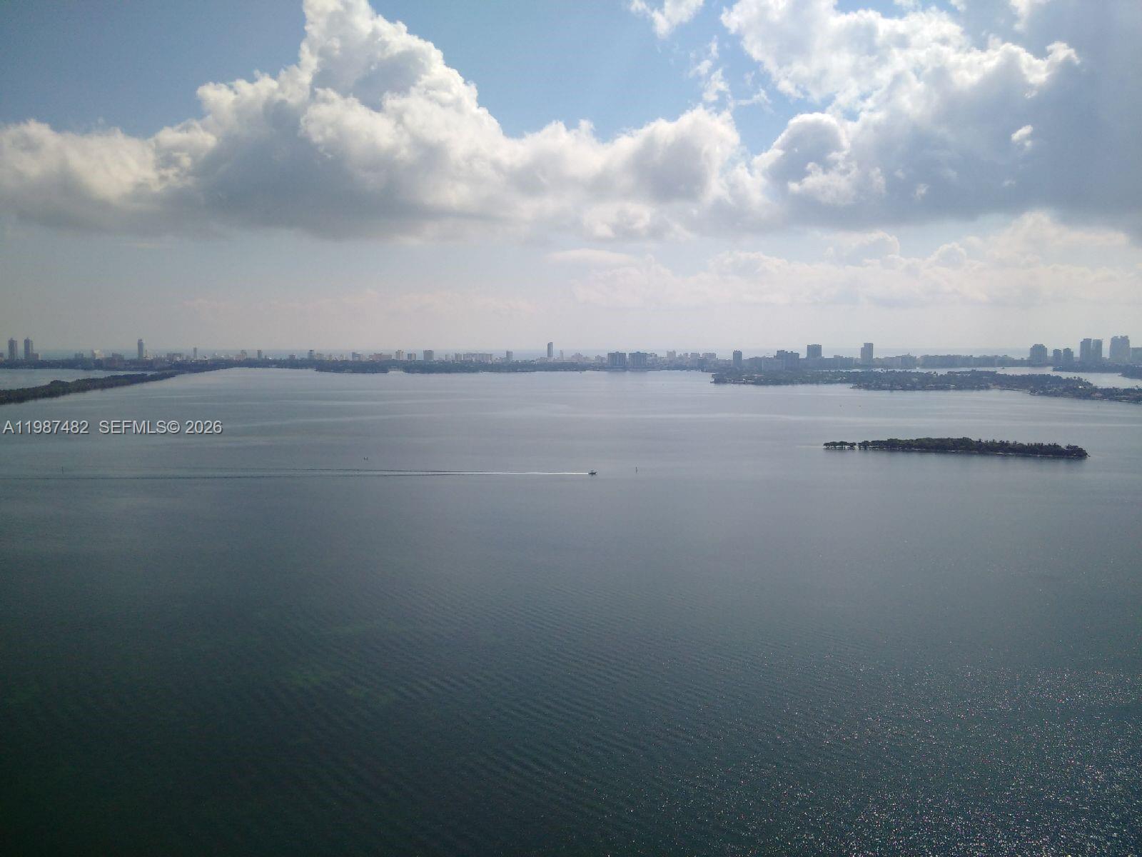 ICON BAY CONDO - Residential Lease