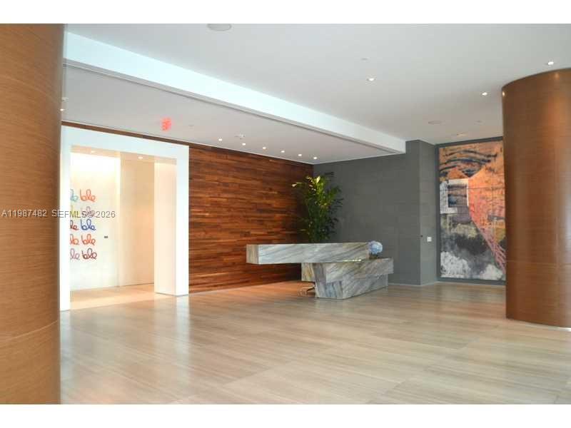 ICON BAY CONDO - Residential Lease